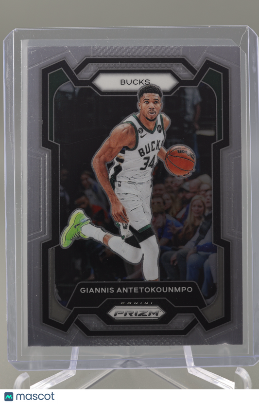 Giannis Antetokounmpo 2023-24 Prizm #103 Base Milwaukee Bucks