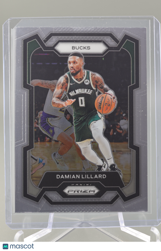 Damien Lillard 2023-24 Prizm #35 Base Milwaukee Bucks